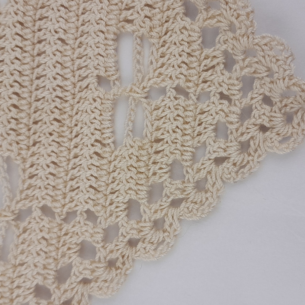 Cream Dragonfly Filet Crocheted Head Bandana Kerchief Tie Back - Picture 2 of 8
